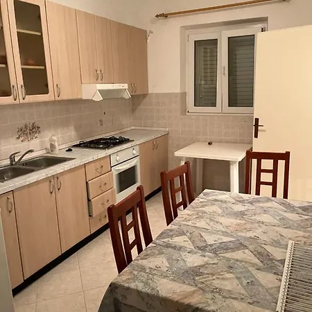Tomic Apartment Zavalatica