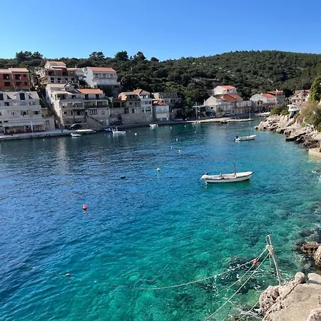 Tomić * Zavalatica